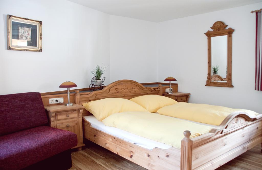 Hotel & Suites Glueck Auf 迈尔霍芬 外观 照片